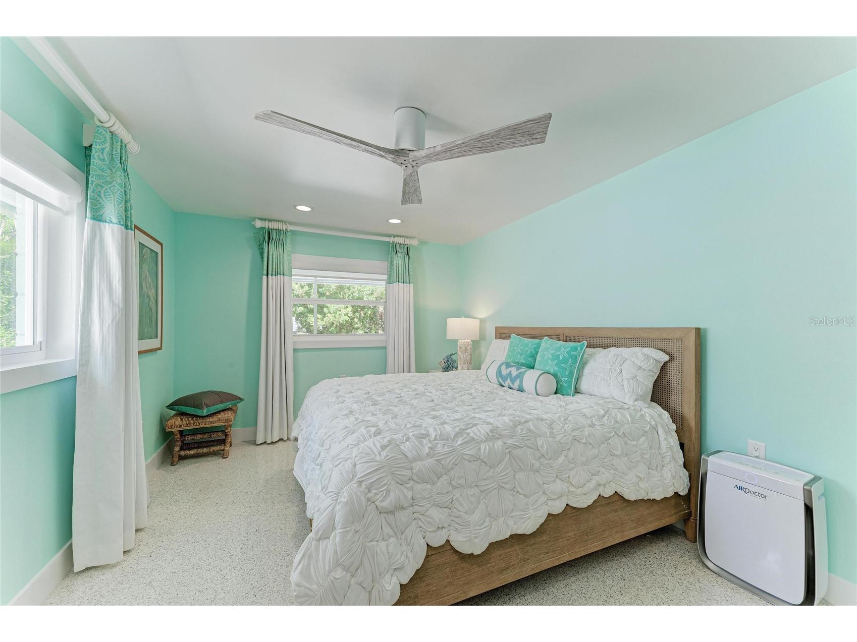 580 Linley Street Longboat Key FL 34228 A4699520 image7