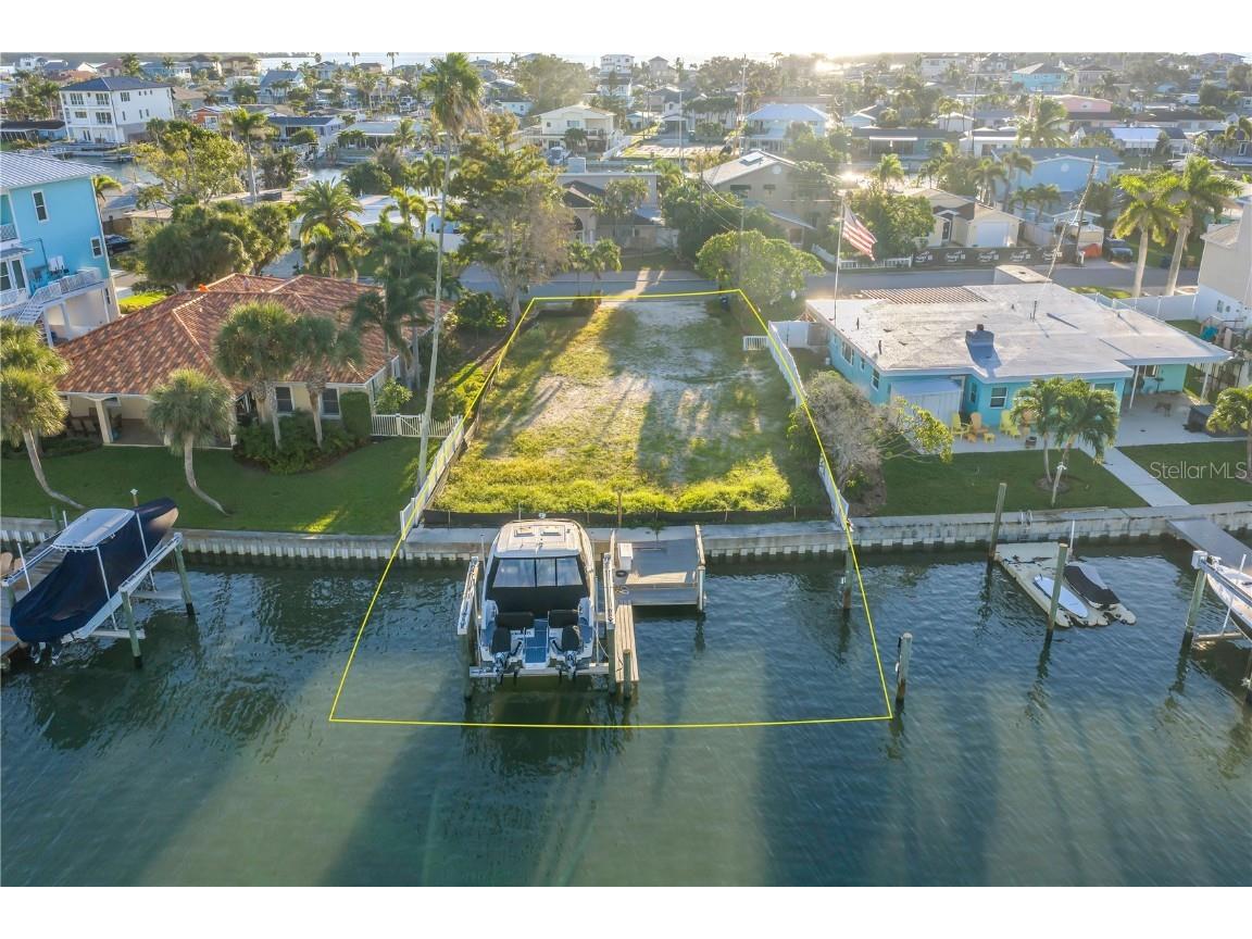 580 Normandy Road Madeira Beach FL 33708 - BOCA CIEGA BAY L4956555 image1