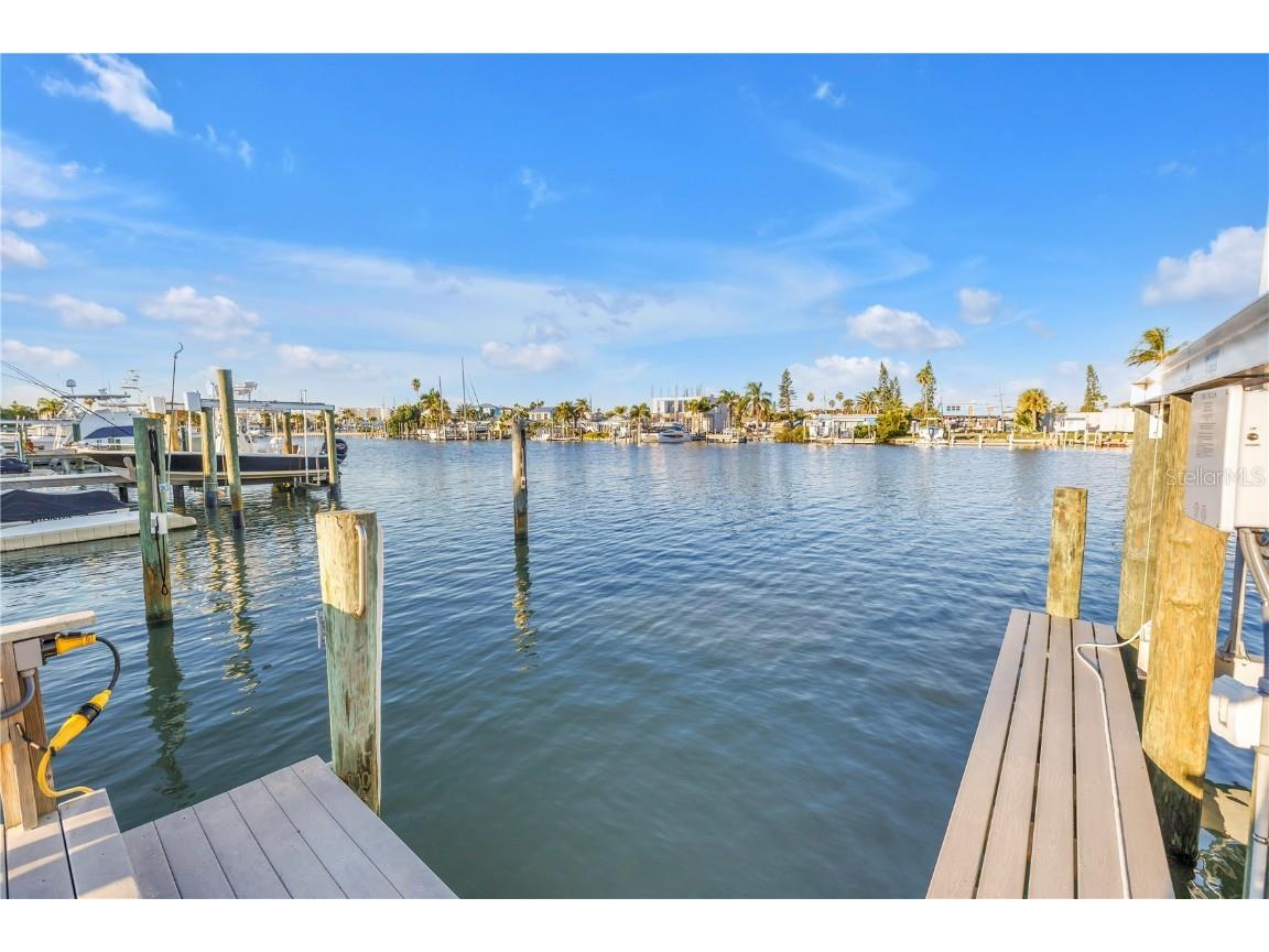 580 Normandy Road Madeira Beach FL 33708 - BOCA CIEGA BAY L4956555 image23
