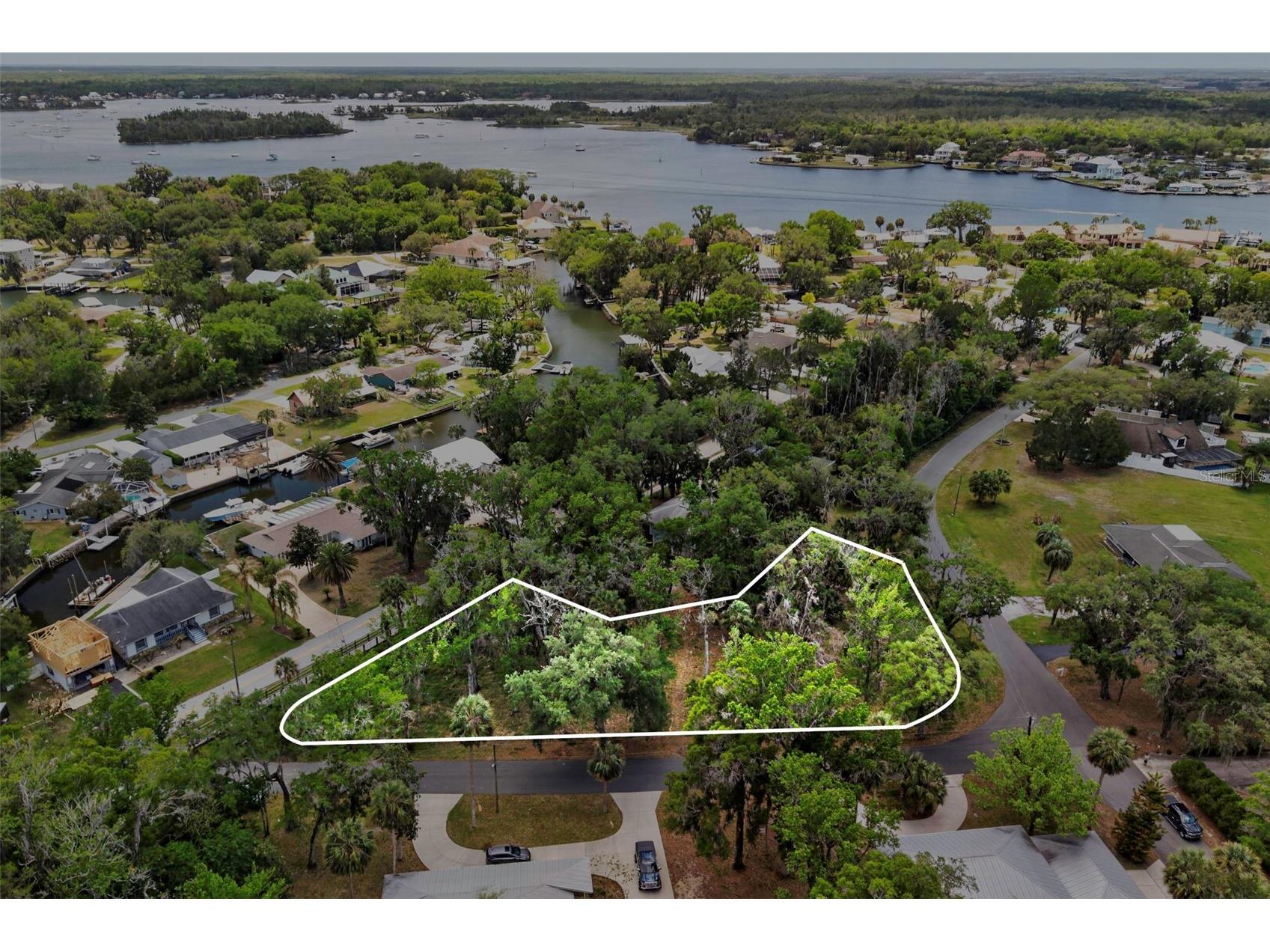 580 NW 14th Place Crystal River FL 34428 OM722375 image2