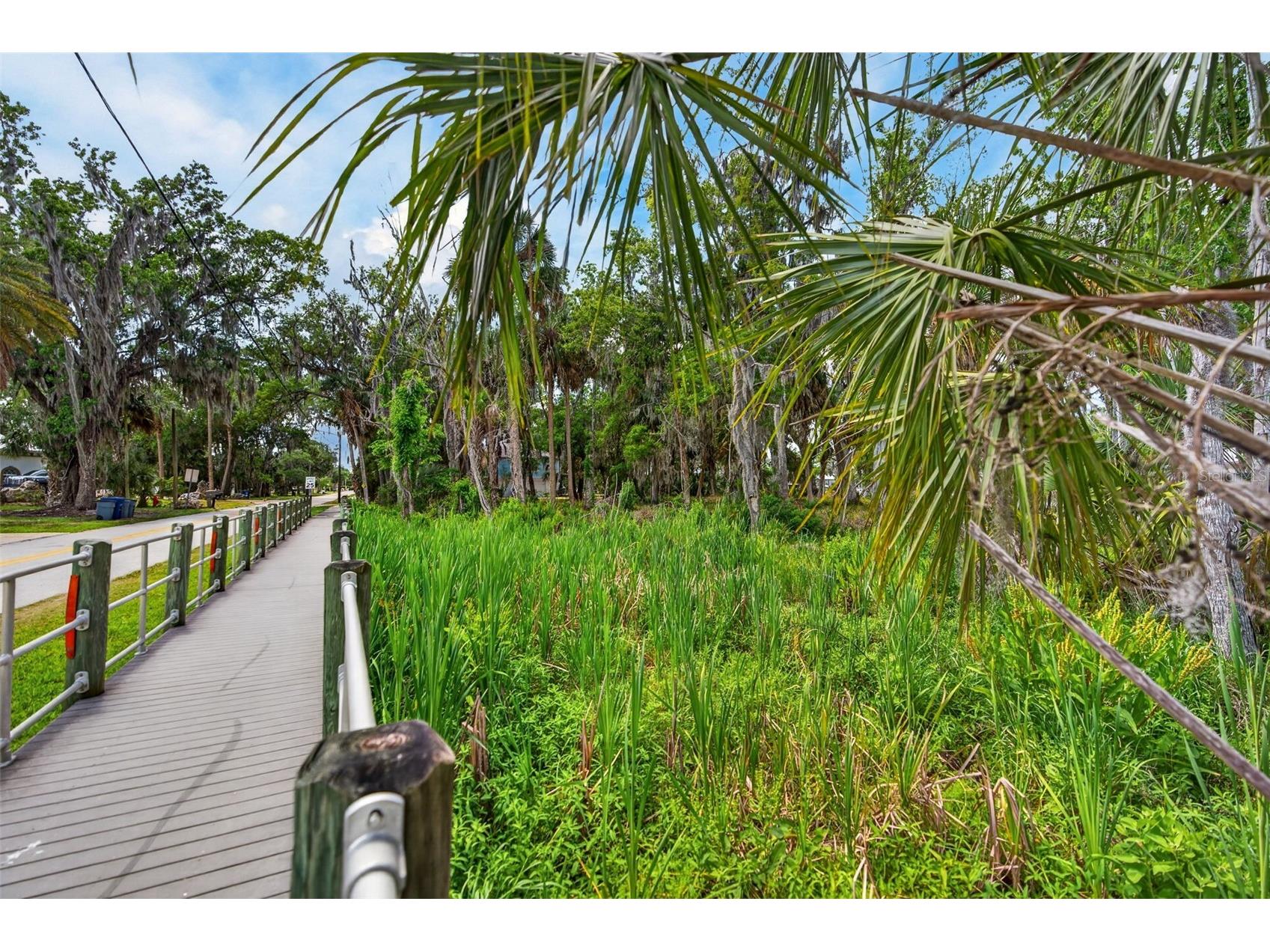 580 NW 14th Place Crystal River FL 34428 OM722375 image7