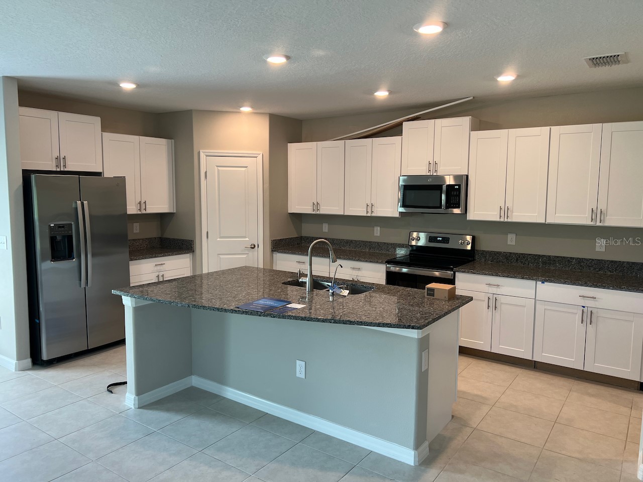 580 Royal Empress Drive Ruskin FL 33570 TB8525736 image2