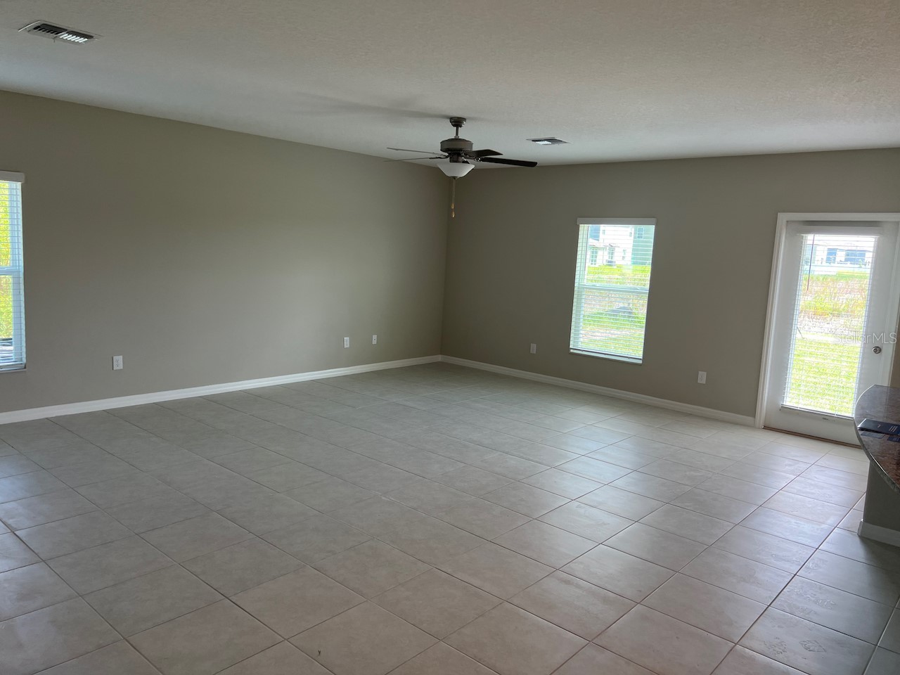 580 Royal Empress Drive Ruskin FL 33570 TB8525736 image3