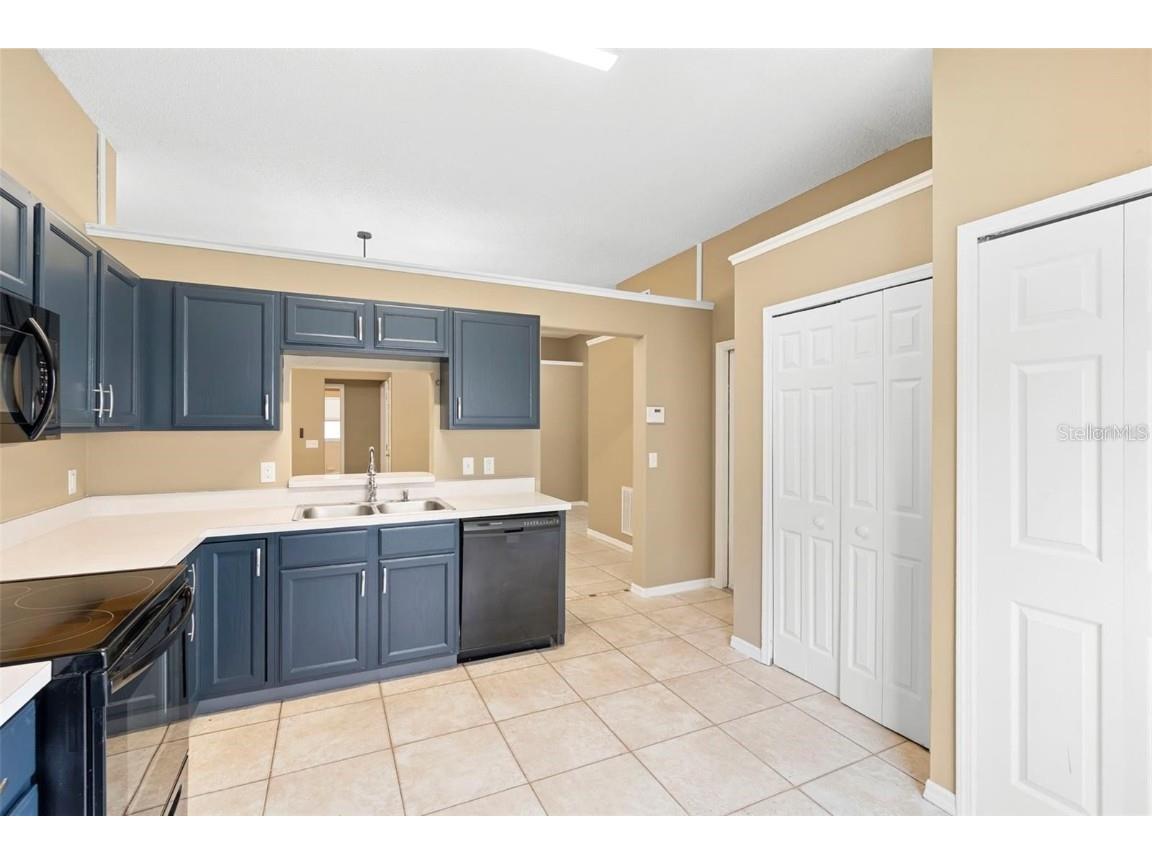 580 Valencia Place Circle Orlando FL 32825 O6357264 image9