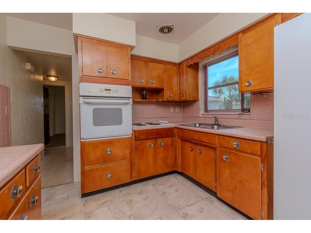 5800 21st Avenue S Gulfport FL 33707 TB8492189 image15