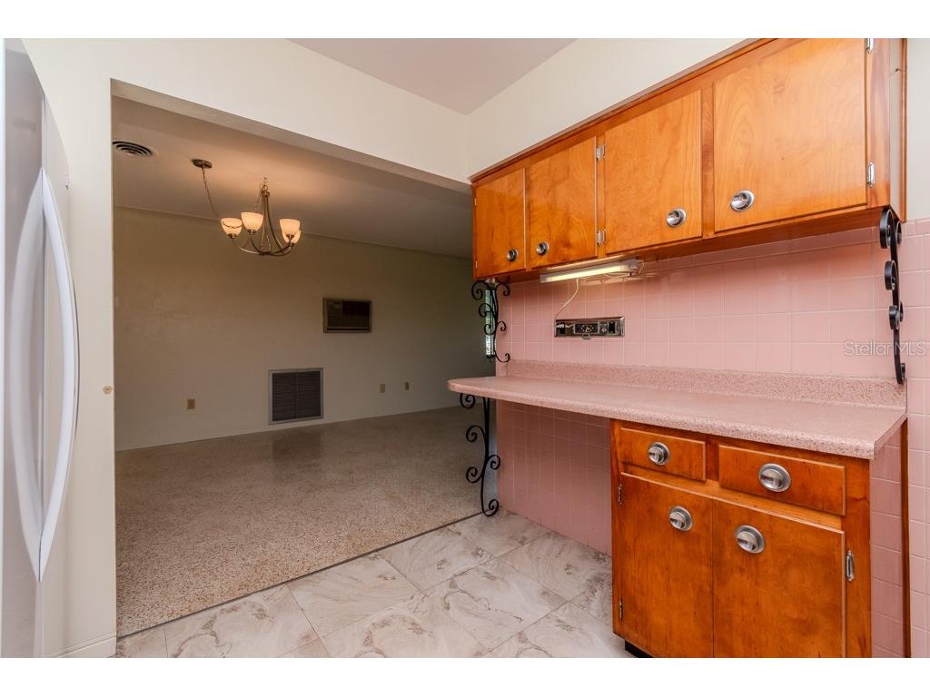 5800 21st Avenue S Gulfport FL 33707 TB8492189 image16
