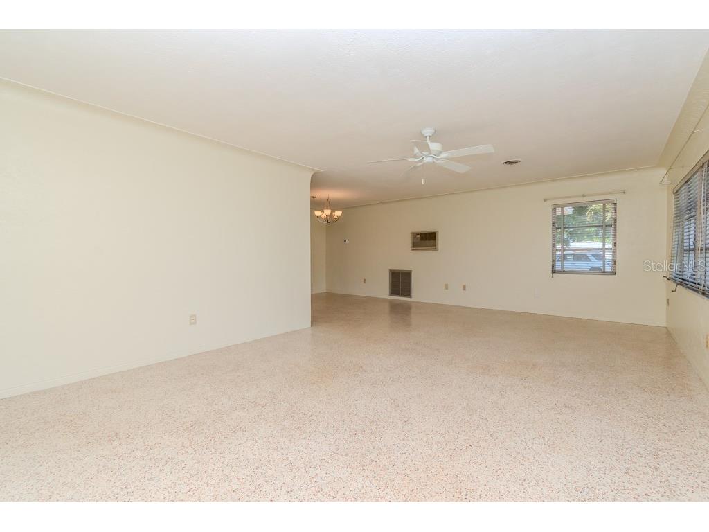 5800 21st Avenue S Gulfport FL 33707 TB8492189 image9