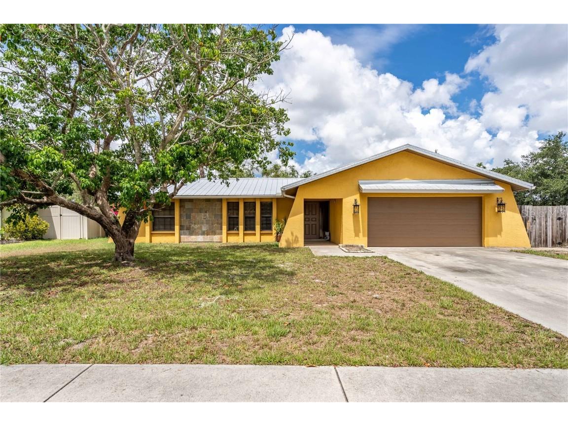 5800 Countrywood Drive Sarasota FL 34232 A4570559 image1