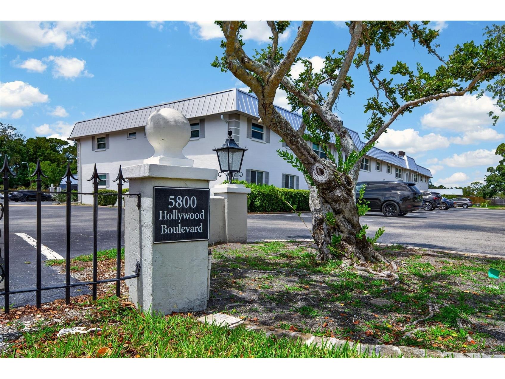 5800 Hollywood Boulevard #112 Sarasota FL 34231 A4695217 image2