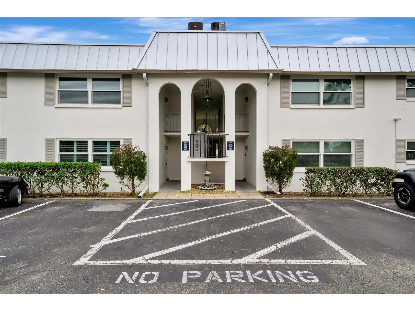 5800 Hollywood Boulevard #115 Sarasota FL 34231 A4691508 image1