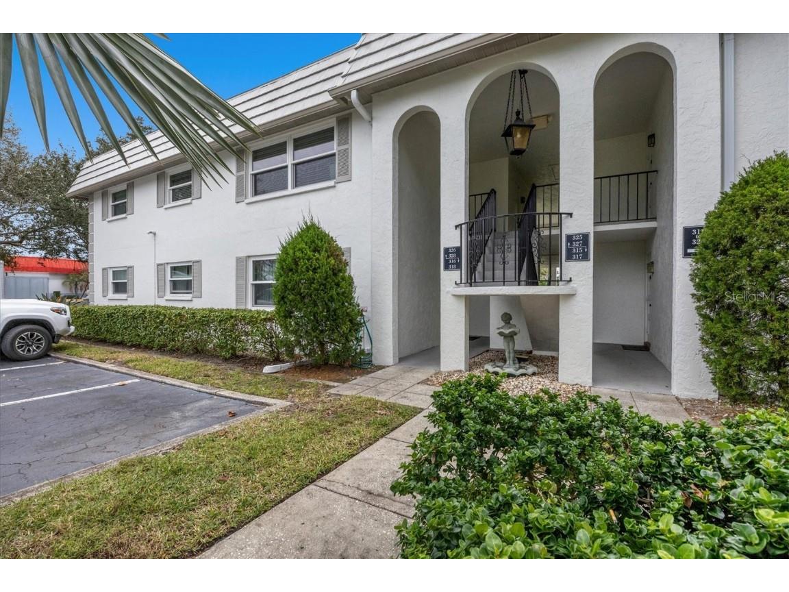 5800 Hollywood Boulevard #316 Sarasota FL 34231 A4590900 image1