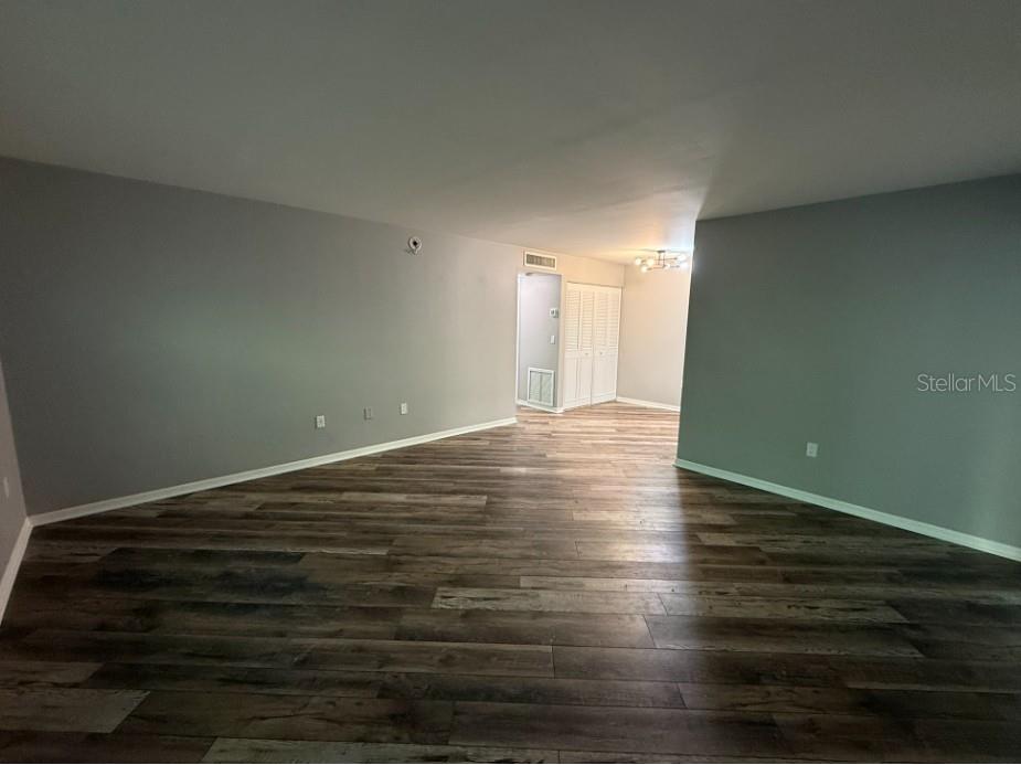 5800 Hollywood Boulevard #324 Sarasota FL 34231 A4674558 image3