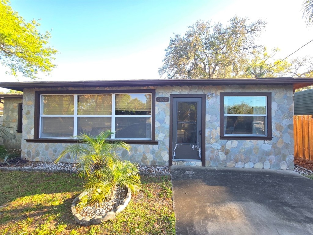 5800 Massachusetts Avenue New Port Richey FL 34652 W7872783 image1