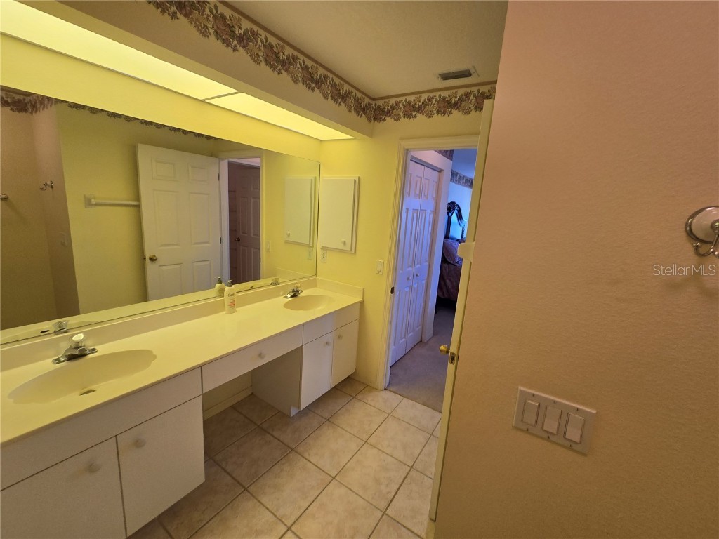 5800 Sabal Trace Drive #1002 North Port FL 34287 C7518658 image36