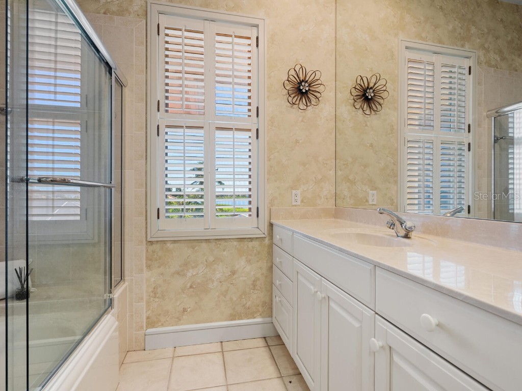 5800 Tidewood Avenue Sarasota FL 34231 - GULF OF AMERICA A4664806 image23