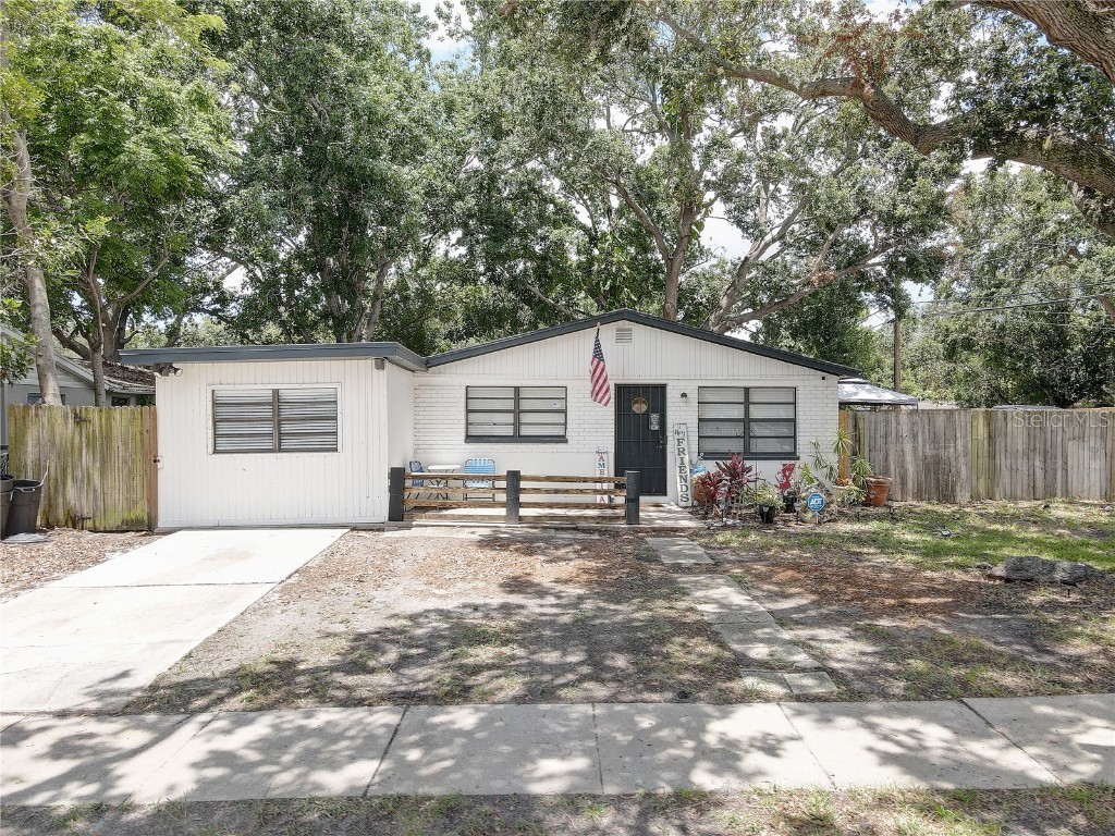 5801 92nd Avenue N Pinellas Park FL 33782 U8246691 image1