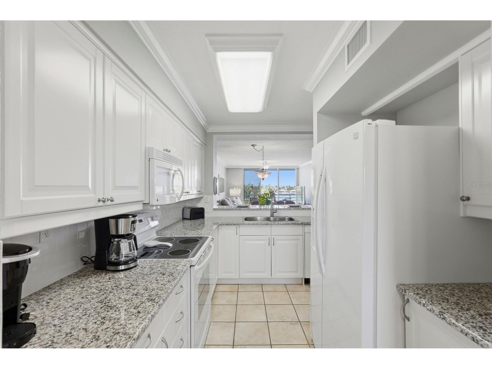 5801 Bahia Del Mar Circle #410 Saint Petersburg FL 33715 TB8486756 image12