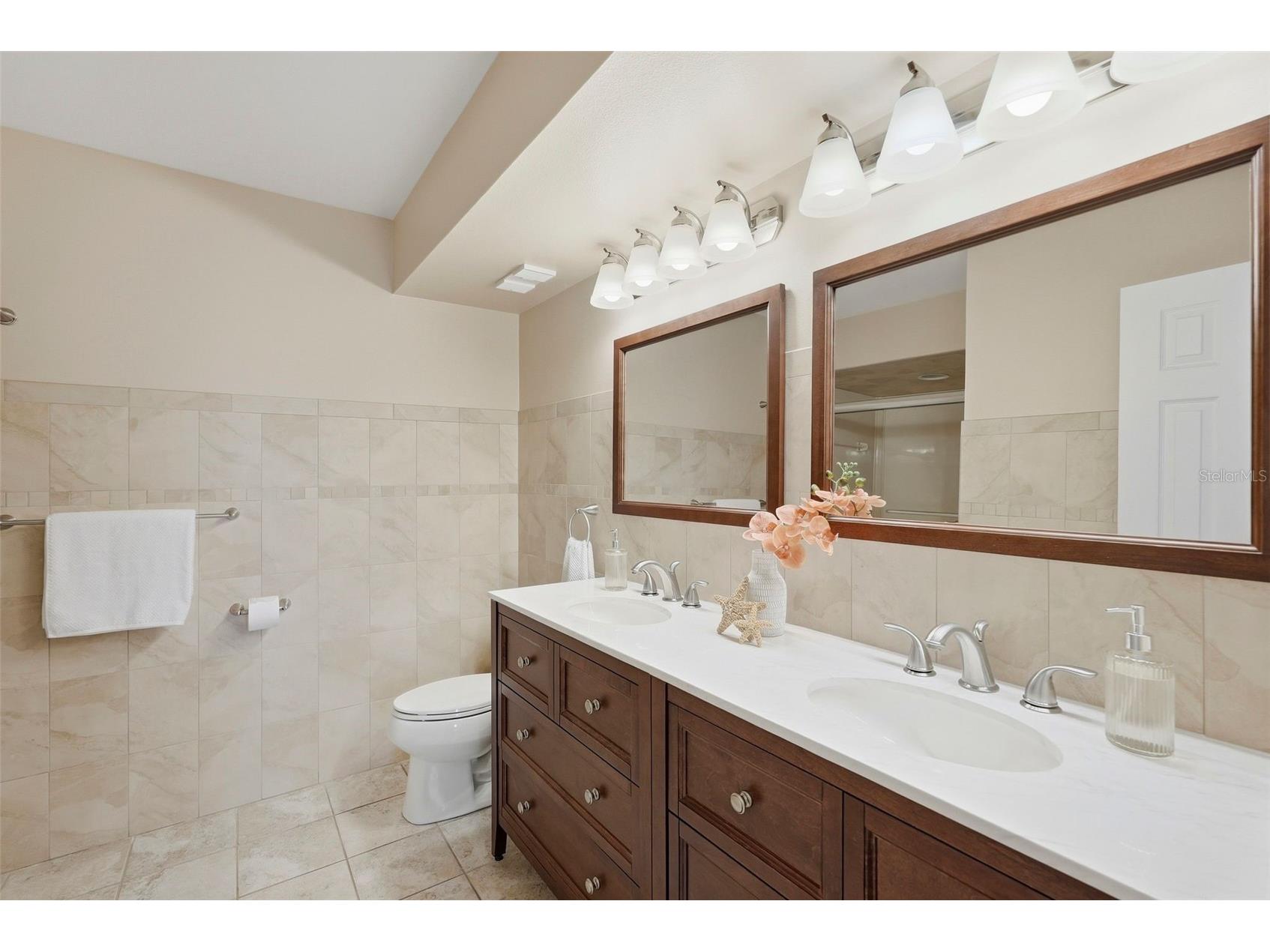 5801 Bahia Del Mar Circle #410 Saint Petersburg FL 33715 TB8486756 image14