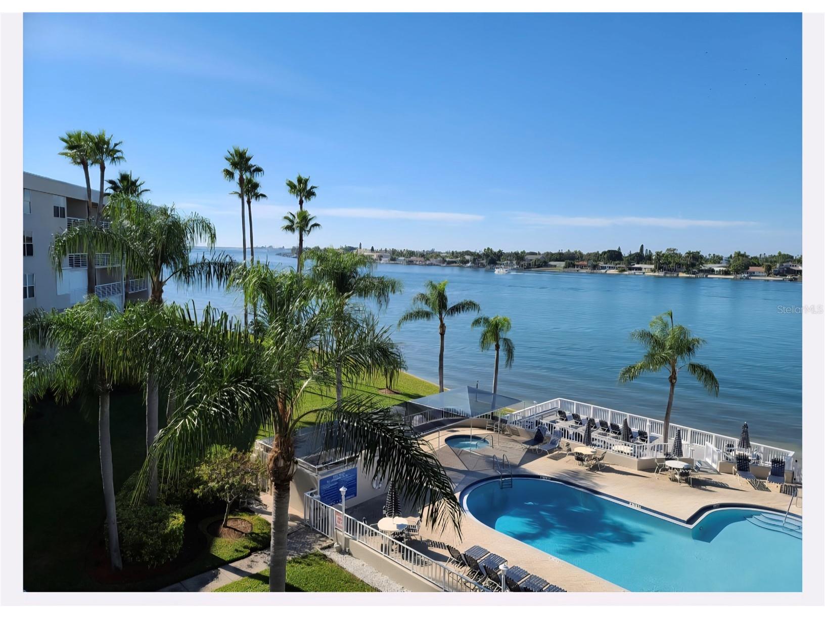 5801 Bahia Del Mar Circle #410 Saint Petersburg FL 33715 TB8486756 image2