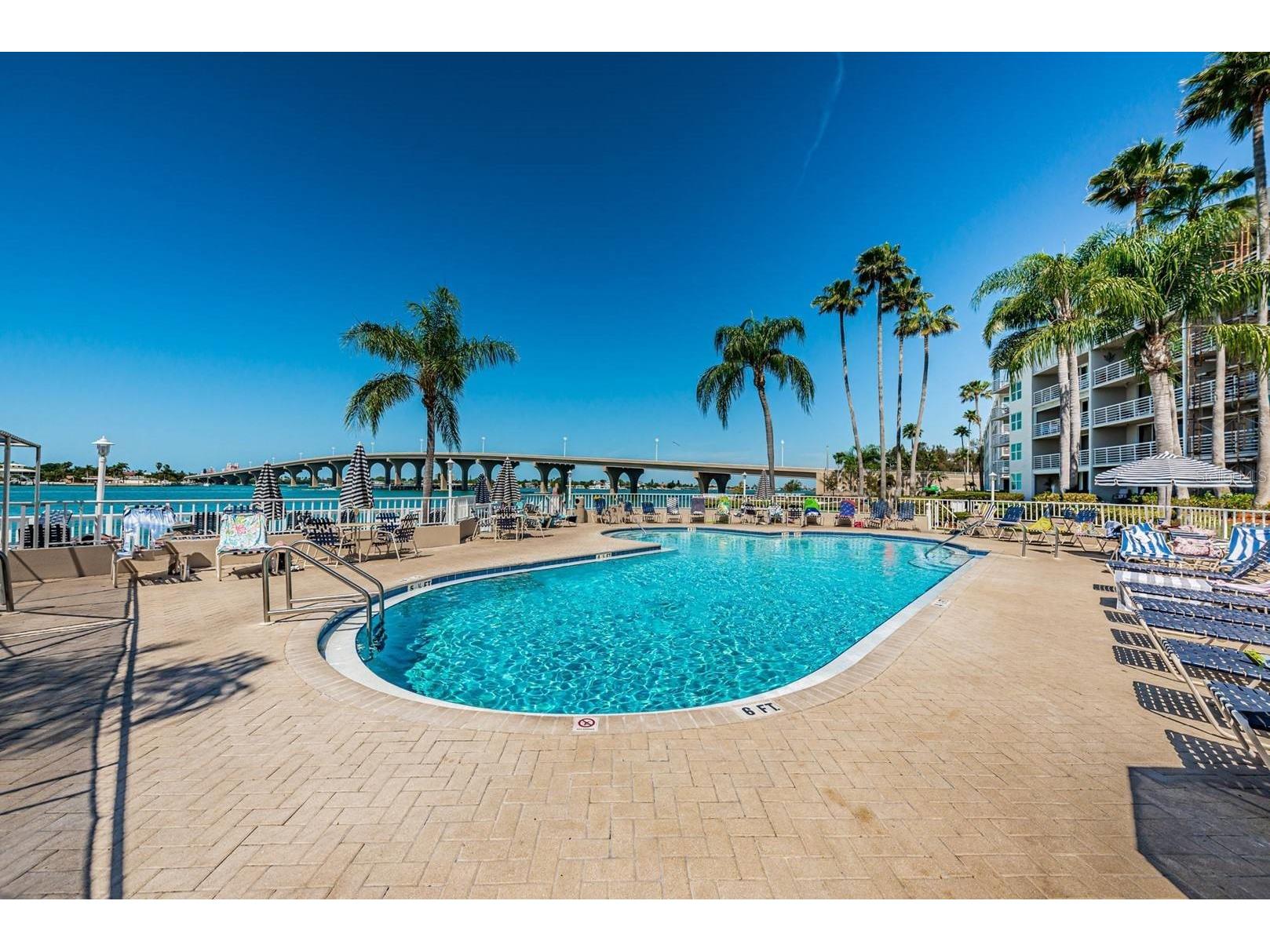 5801 Bahia Del Mar Circle #512 Saint Petersburg FL 33715 TB8474662 image21