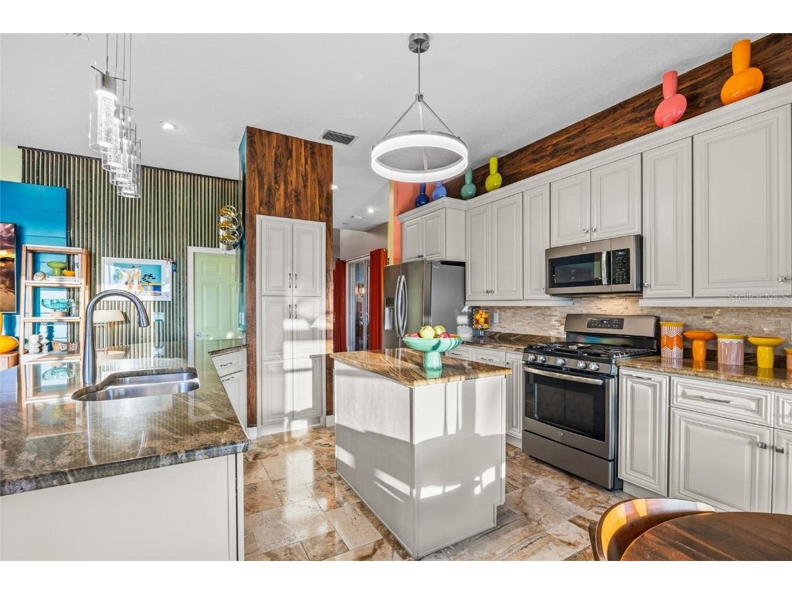 5801 Cay Cove Court Tampa FL 33615 TB8453769 image14