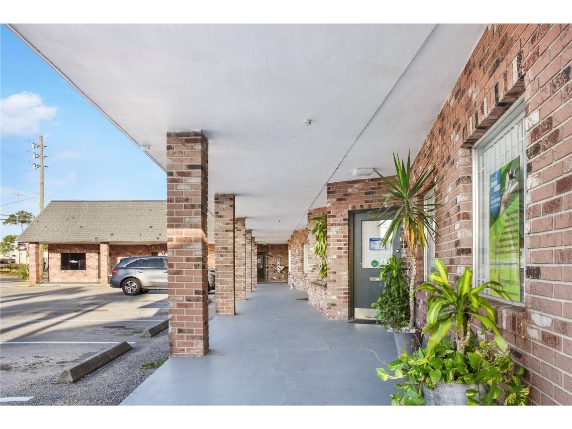 5801 Dahlia Drive Orlando FL 32807 O6305662 image3