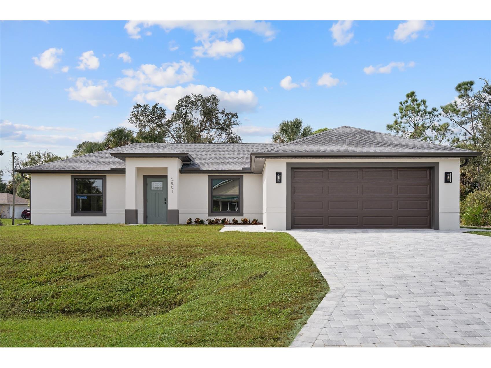 5801 Ferendina Street North Port FL 34291 A4672383 image1