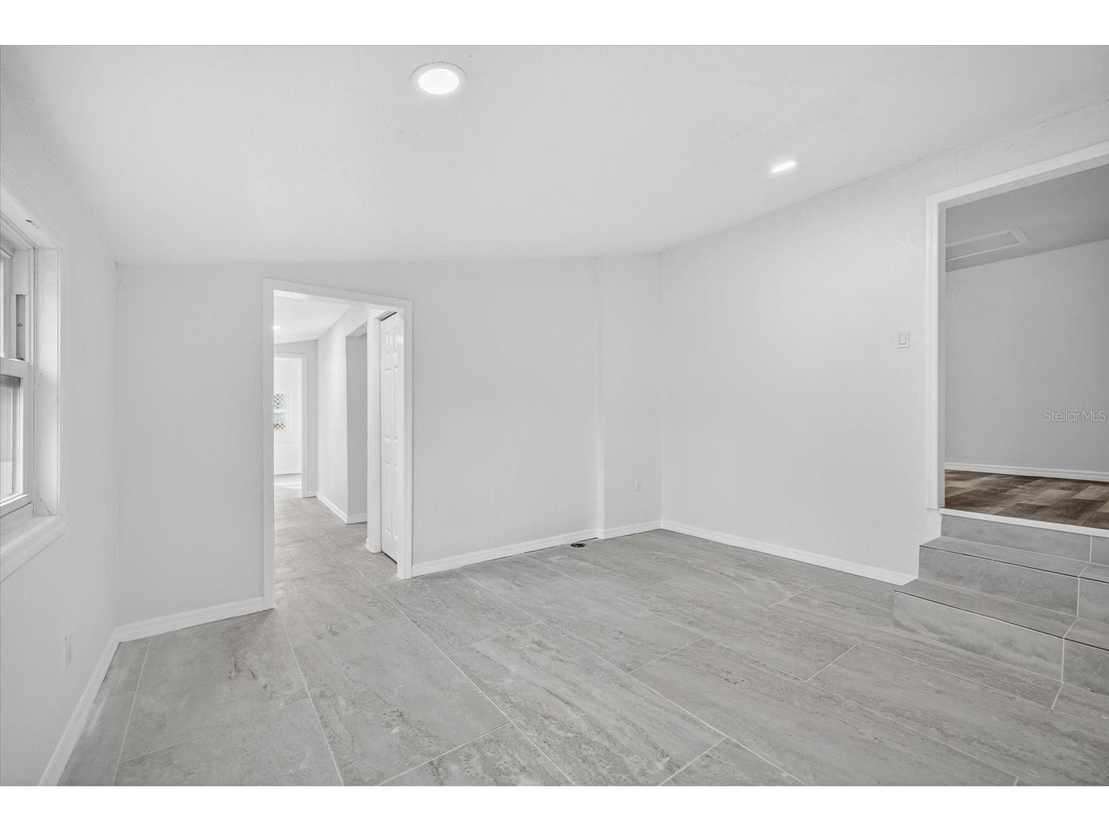 5801 Magnolia Street N Saint Petersburg FL 33703 TB8511542 image13