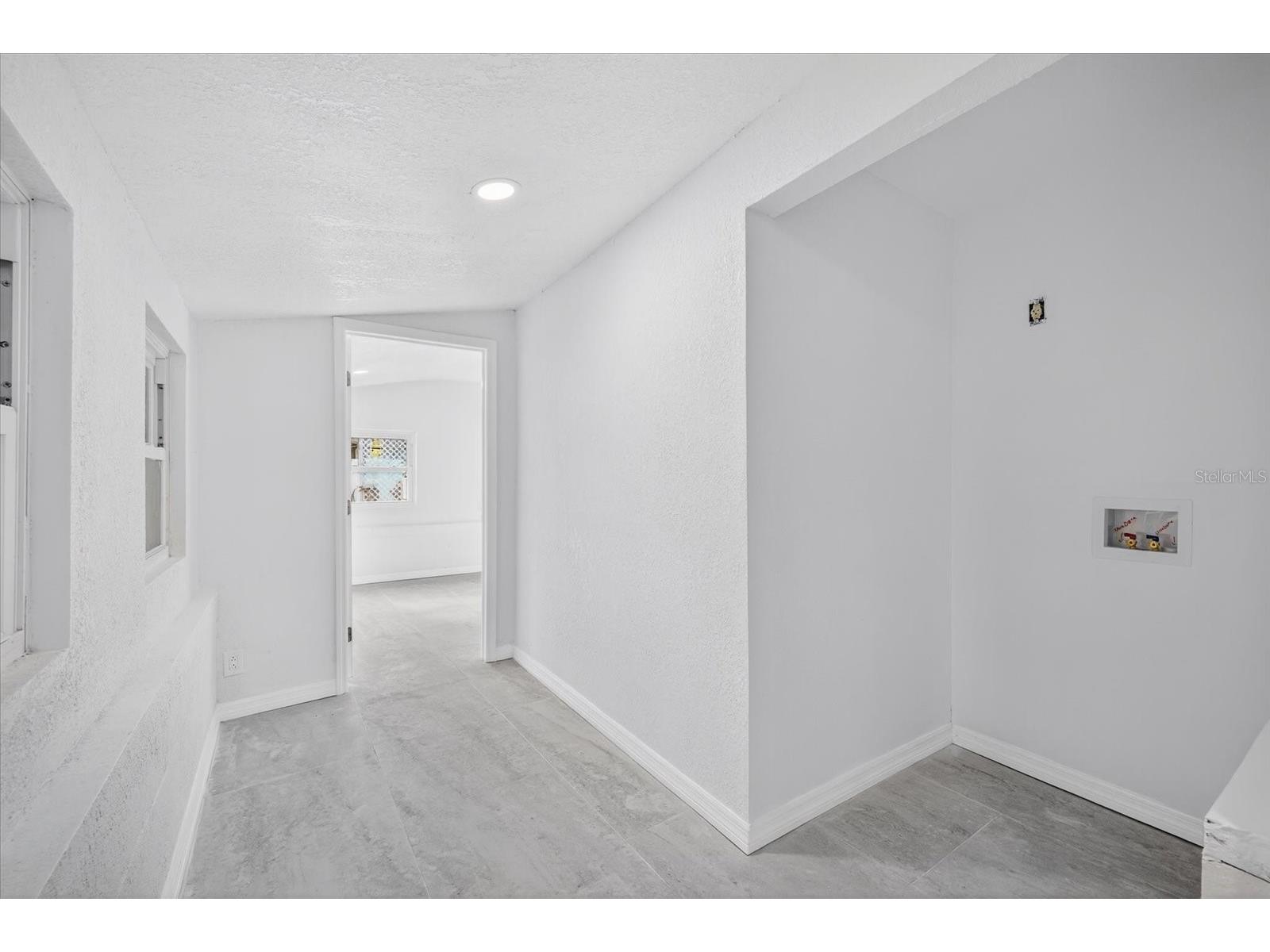 5801 Magnolia Street N Saint Petersburg FL 33703 TB8511542 image14