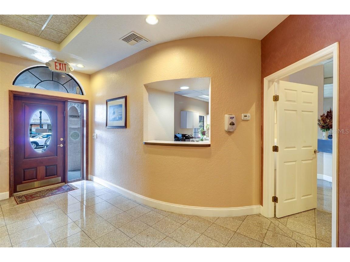 5801 Main Street New Port Richey FL 34652 U8206785 image7