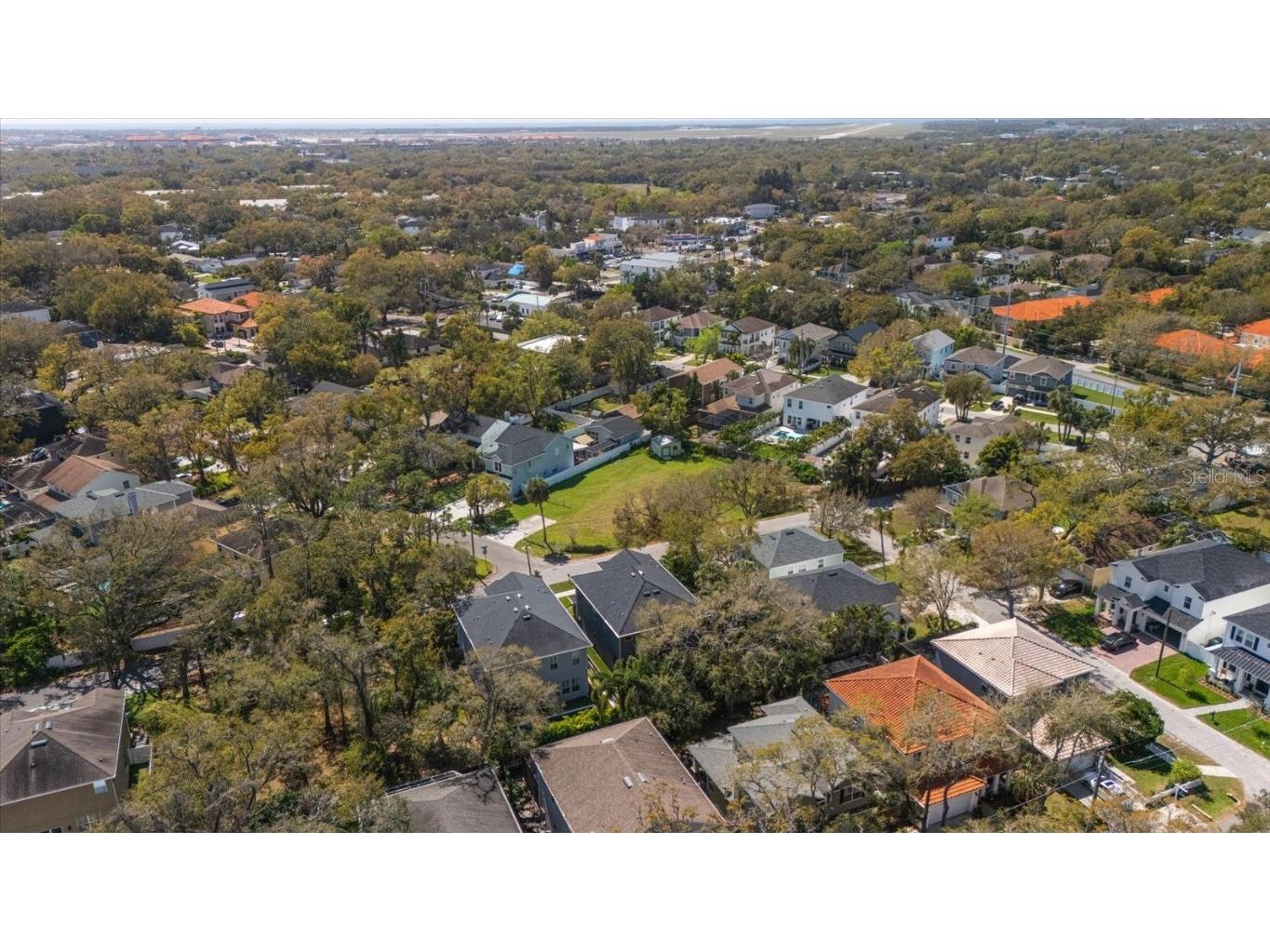 5801 S 2nd Street Tampa FL 33611 TB8341356 image11