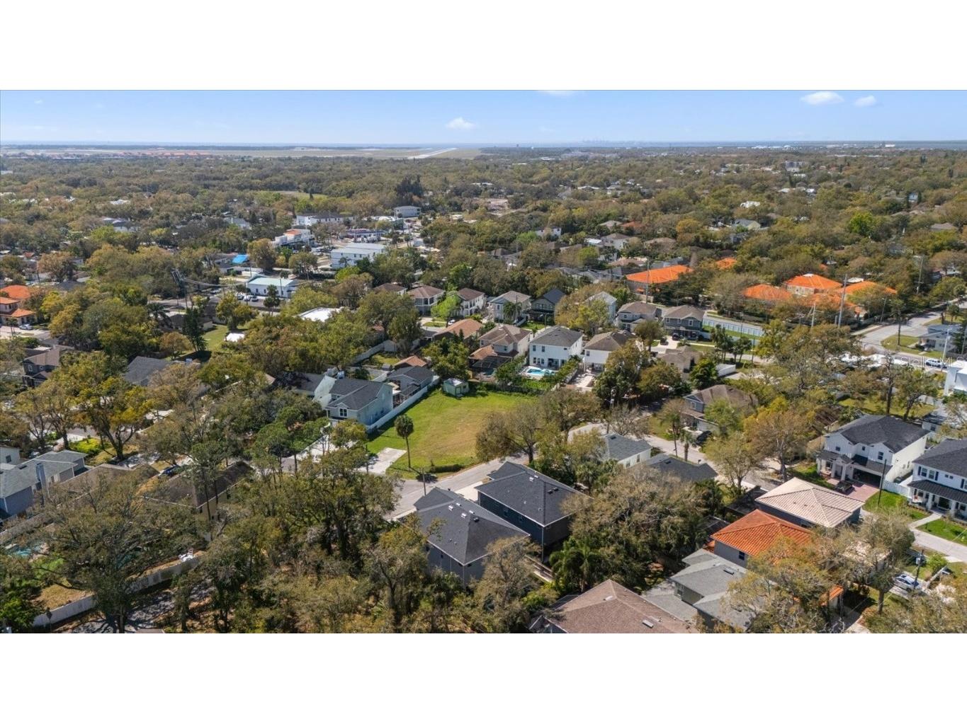 5801 S 2nd Street Tampa FL 33611 TB8341356 image6