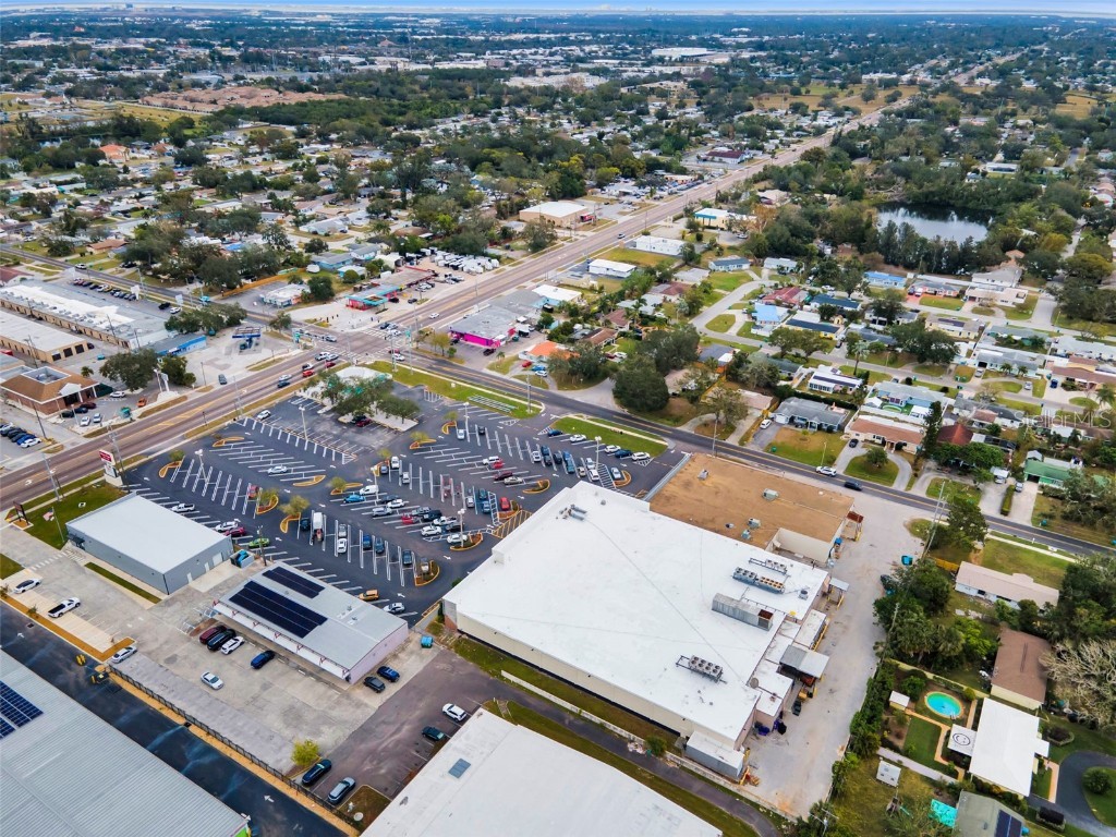 5802 54th Avenue N Kenneth City FL 33709 TB8335485 image10