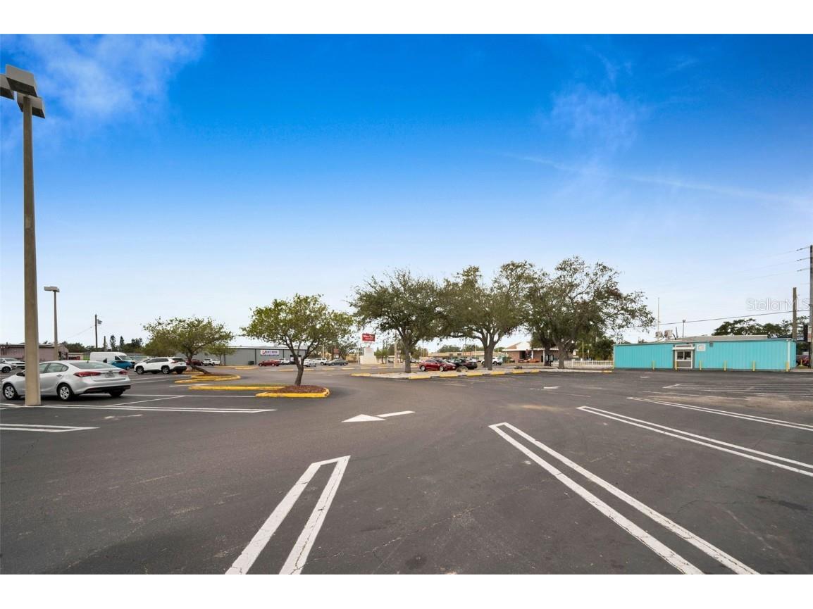 5802 54th Avenue N Kenneth City FL 33709 TB8335485 image24