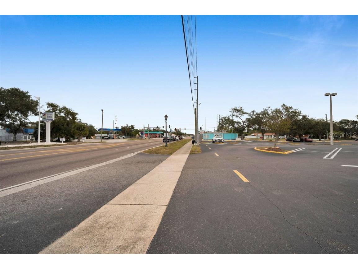 5802 54th Avenue N Kenneth City FL 33709 TB8335485 image29