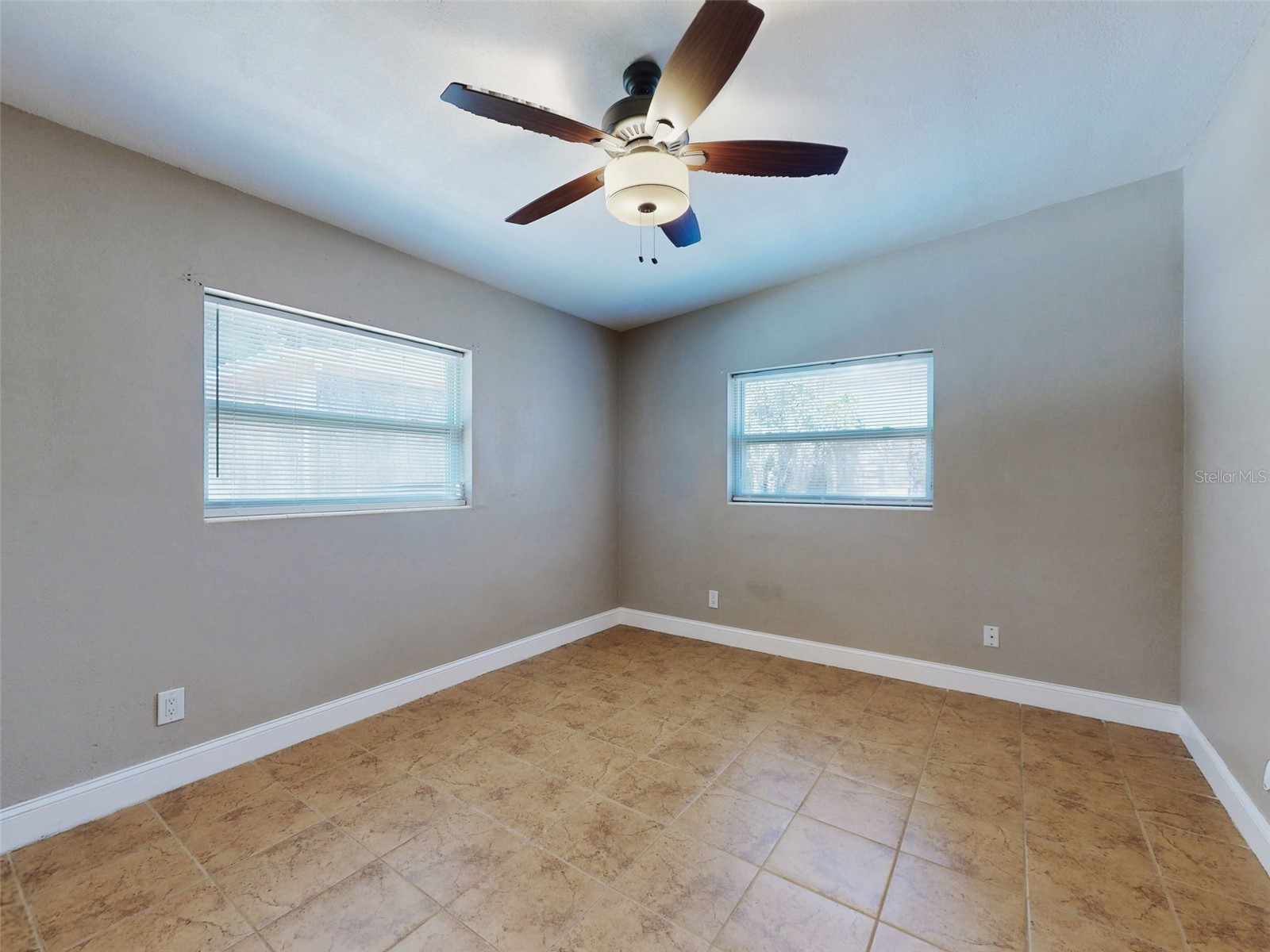 5802 Deerfield Road Orlando FL 32808 O6408253 image23