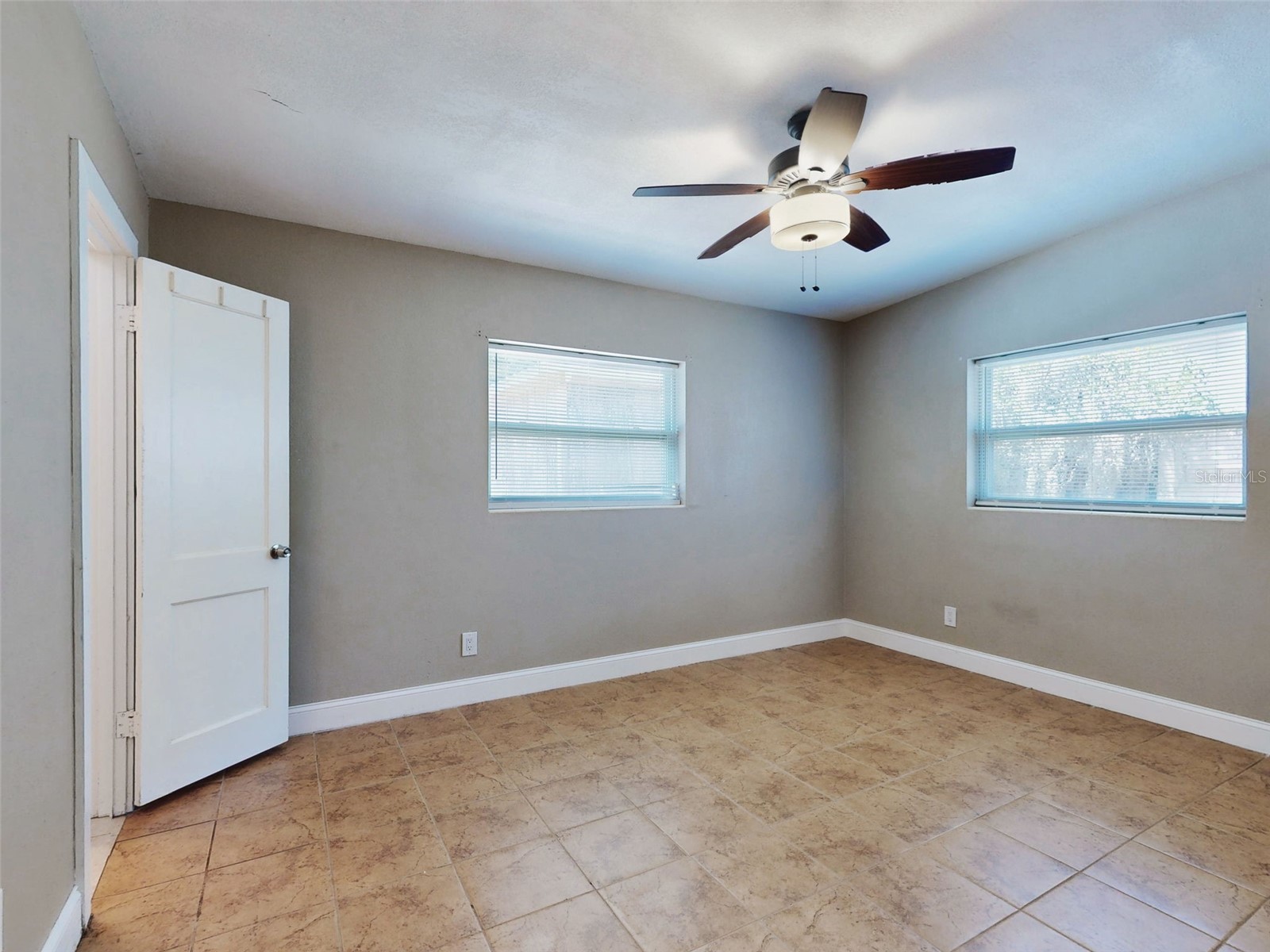 5802 Deerfield Road Orlando FL 32808 O6408253 image24