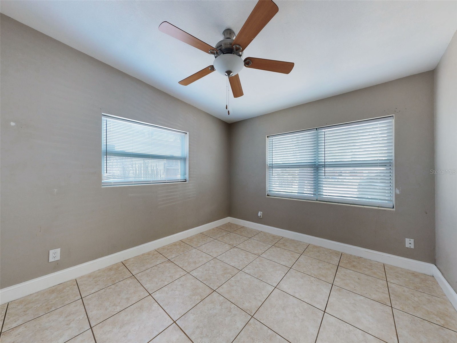5802 Deerfield Road Orlando FL 32808 O6408253 image31