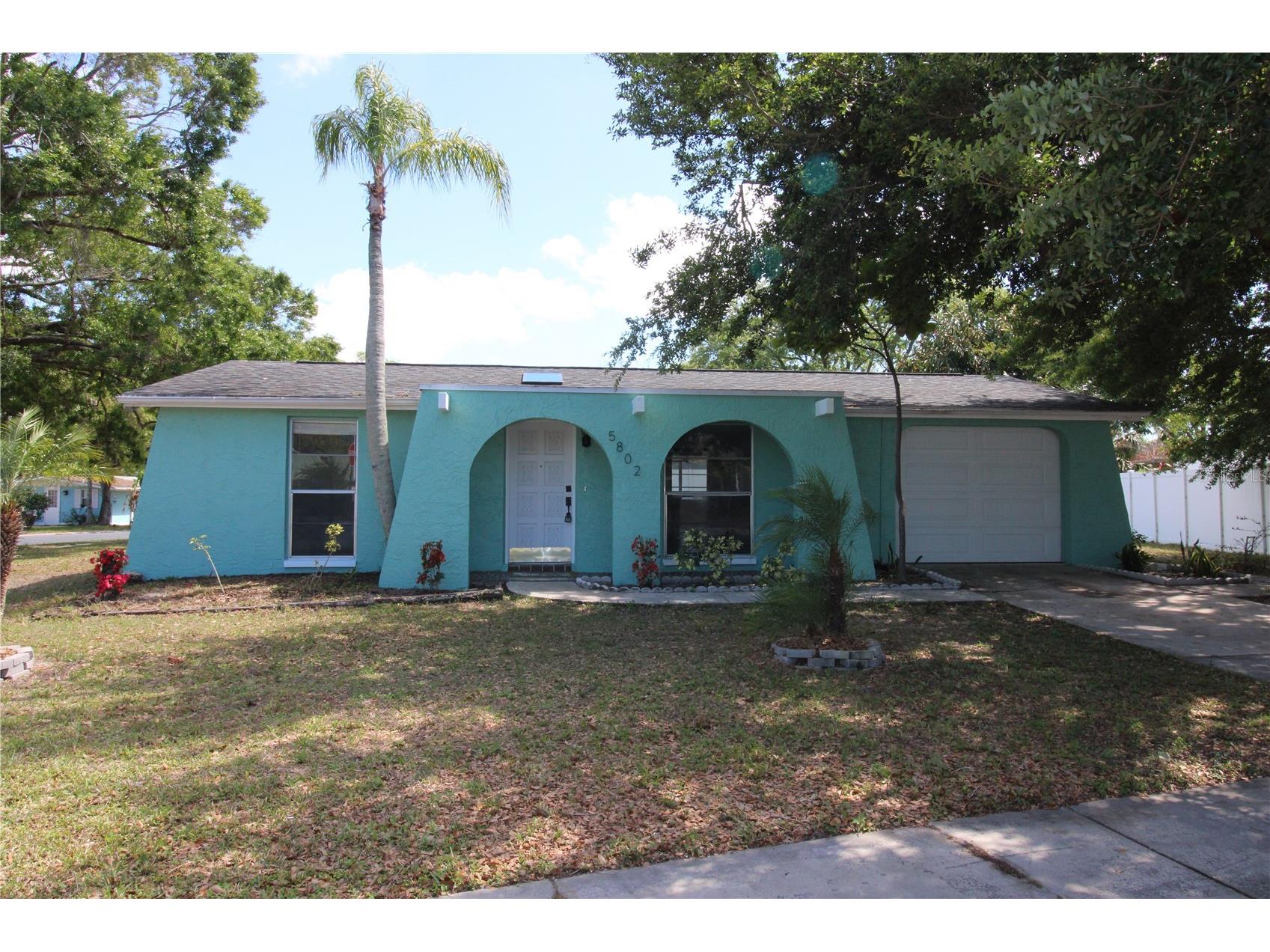 5802 Greenwood Way Holiday FL 34690 TB8471059 image1