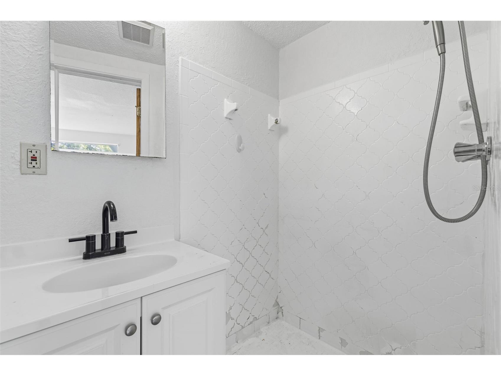 5802 Greenwood Way Holiday FL 34690 TB8471059 image16