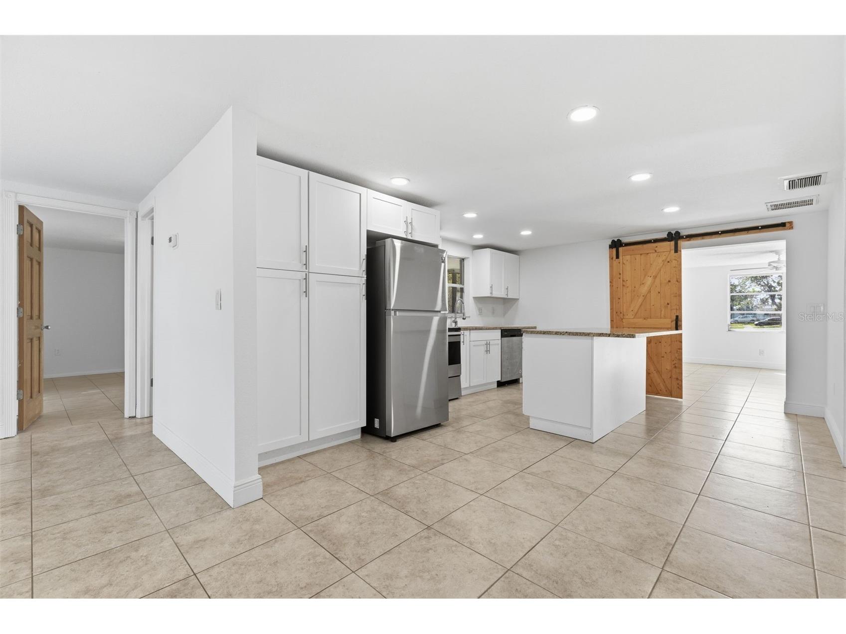 5802 Greenwood Way Holiday FL 34690 TB8471059 image4