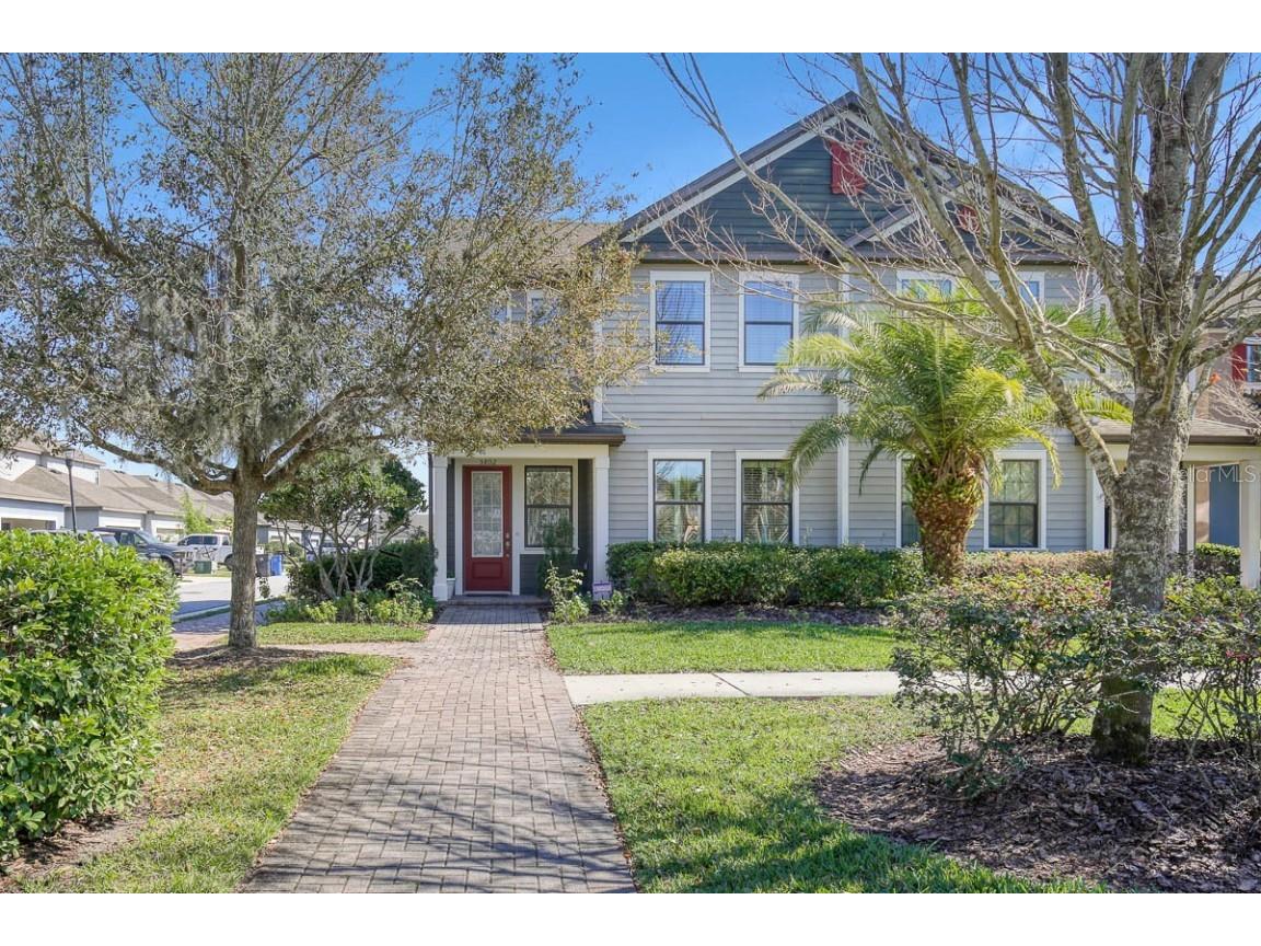 5802 Village Center Drive Lithia FL 33547 T3428945 image1