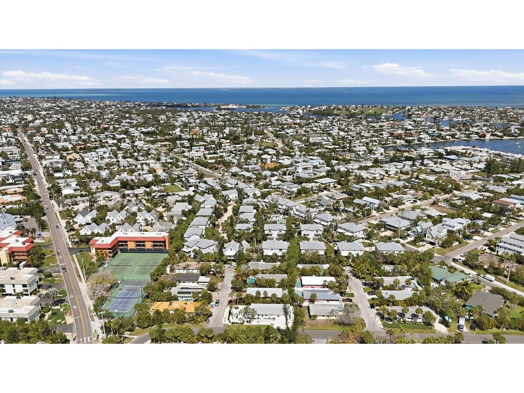 5803 De Palmas Avenue Holmes Beach FL 34217 - GULF OF MEXICO AND SURROUNDING WATERS OF AMI A4684894 image37
