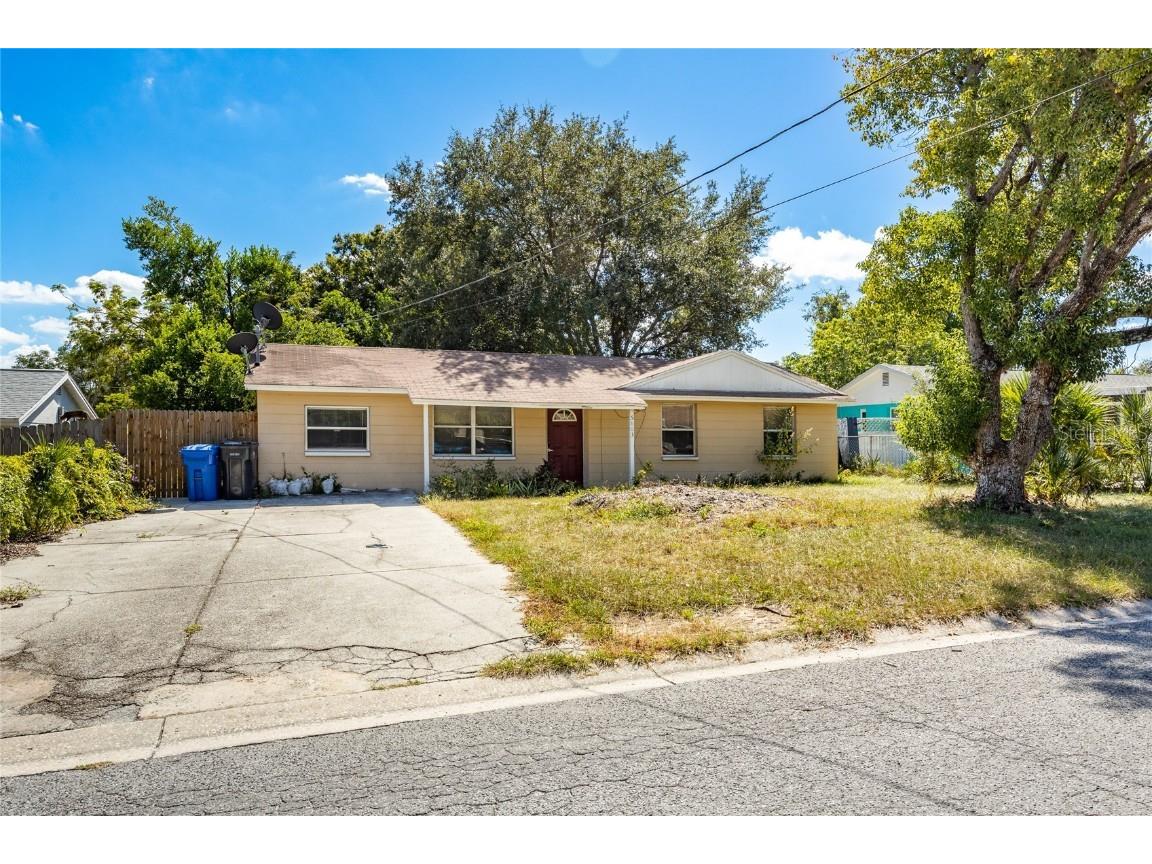 5803 E 30th Avenue Tampa FL 33619 TB8439816 image1
