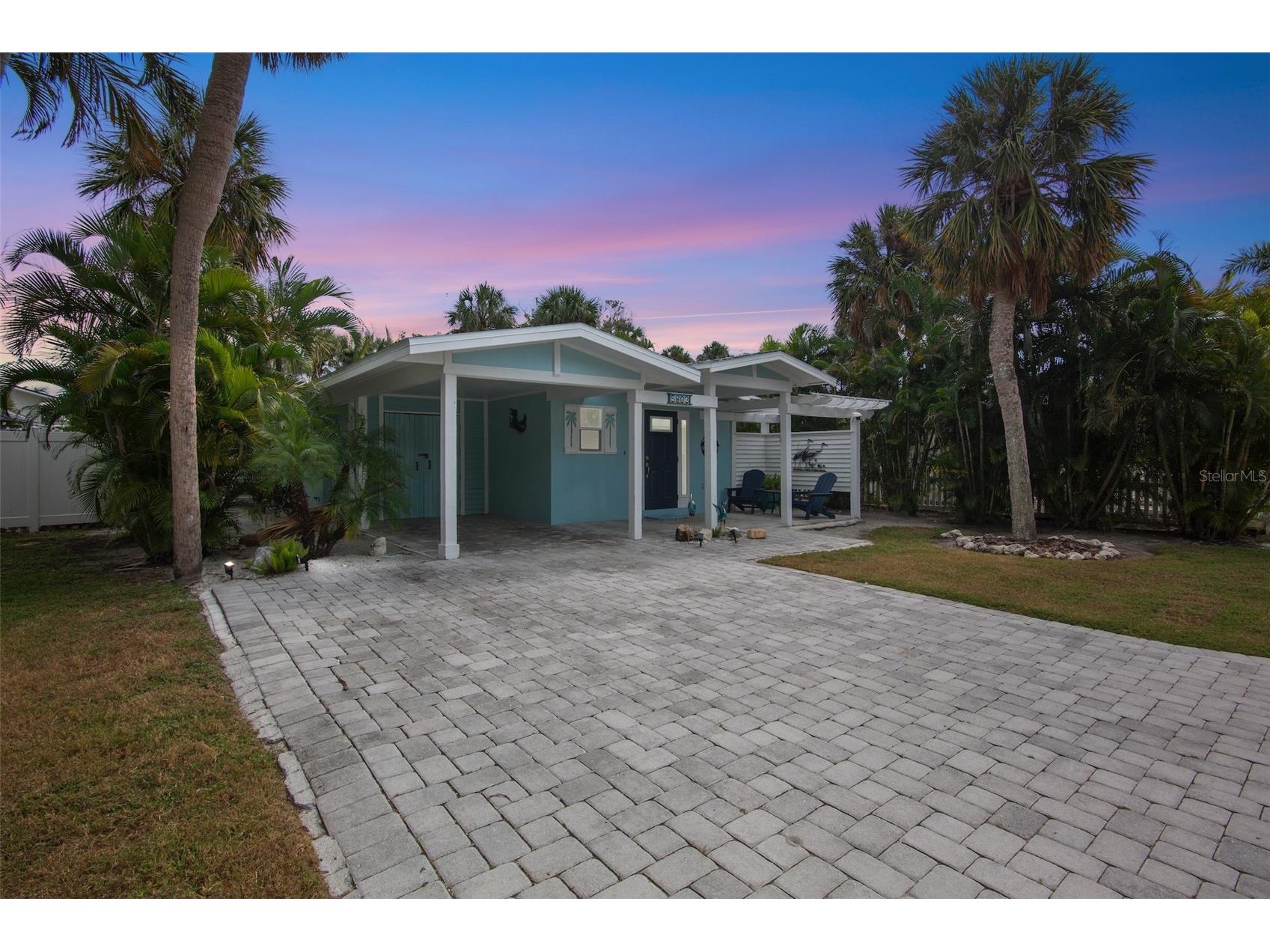 5803 Imperiore Avenue Holmes Beach FL 34217 A4673548 image3