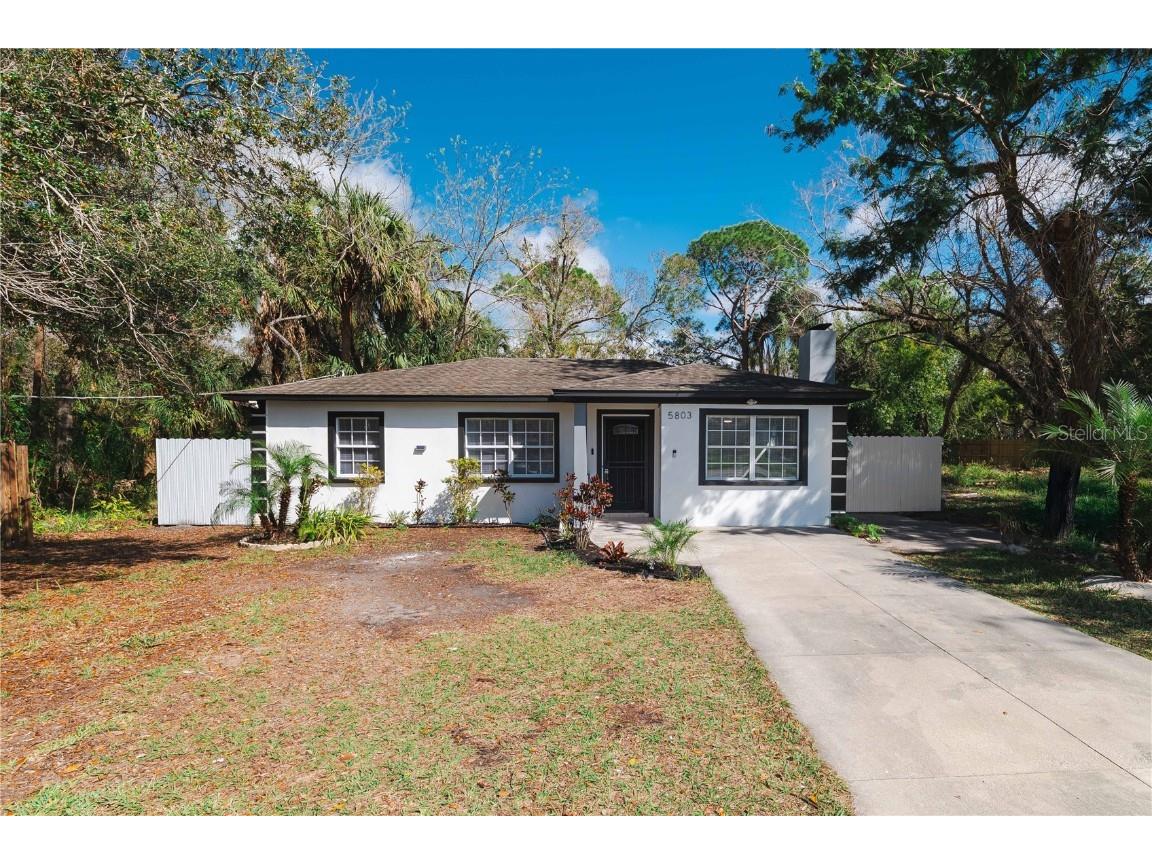 5803 Mohr Loop Tampa FL 33615 W7872967 image1