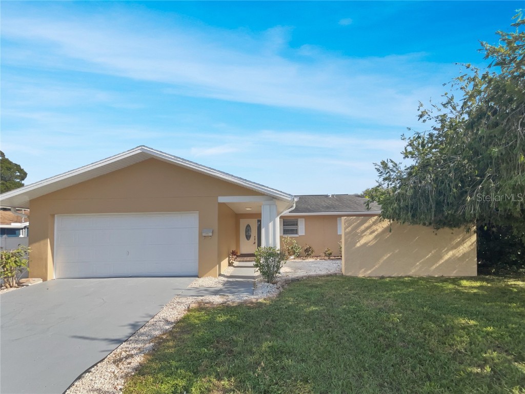 5803 Tampa Shores Boulevard Tampa FL 33615 O6152233 image1