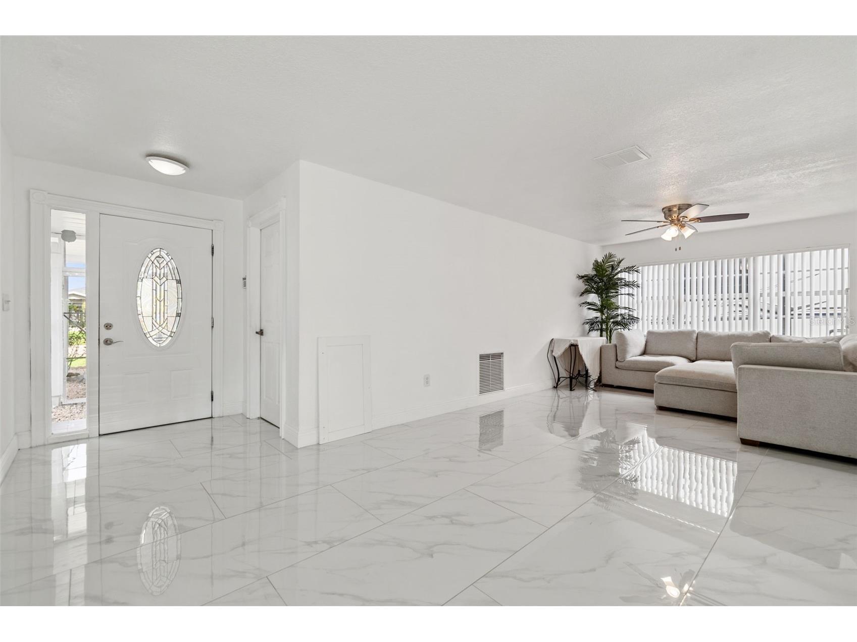 5803 Tampa Shores Boulevard Tampa FL 33615 TB8488964 image12