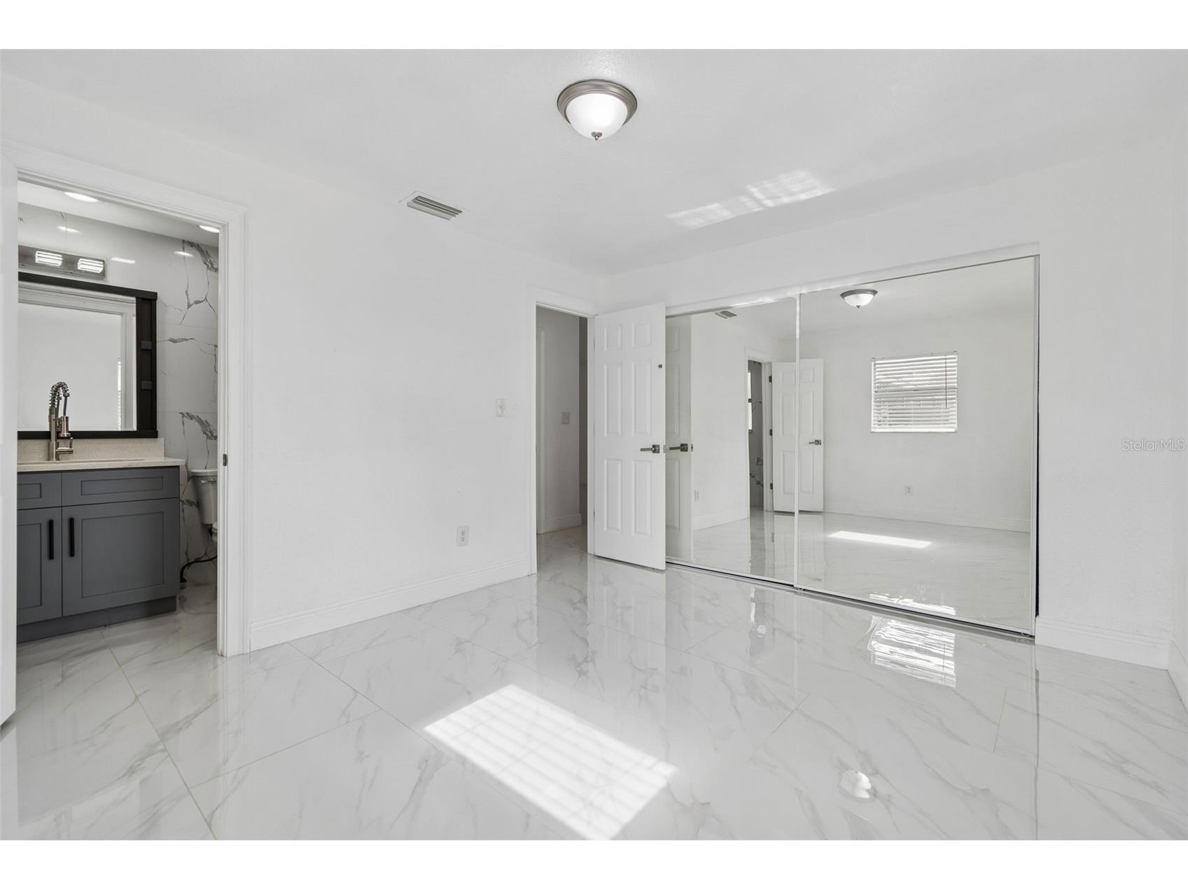 5803 Tampa Shores Boulevard Tampa FL 33615 TB8488964 image16