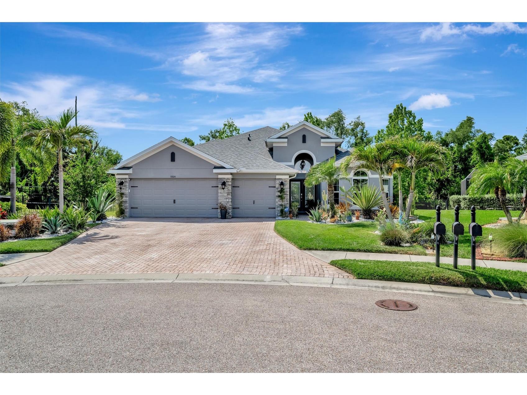 5804 49th Court E Ellenton FL 34222 A4690970 image1